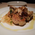 エノテカラウラ - 仔牛のリードヴォとポルチーニ茸のソテー　エシャロットソース