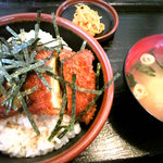 Tonkatsu Shikago - チキンかつ丼（810円）