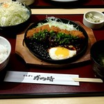 かつ時 - 鉄板ねぎ味噌ロースかつ定食。