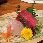 扇規 - 刺し盛り（鮪、平目）