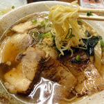 くれ星製麺屋 - チャーシュー麺