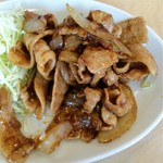 オリジン東秀 - 生姜焼きのアップ
