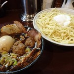 らーめん 五ノ神精肉店 - 牛肉汁つけ麺（全部入り）+大盛り