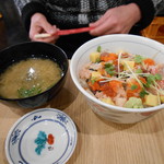 Mekikinoginji - ばらちらし丼、820円