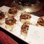 よろにく - セントル・ザ・ベーカリーのパンとサマートリュフ