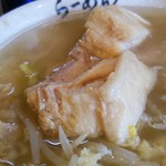 ラーメンこじろう - ラーメンこじろう　ブタがぶ厚い