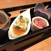 江戸前肉割烹 宮下 - 季節の旬彩、酒肴の五点盛り合わせ