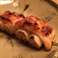 焼き鳥とワイン 萬鳥 祇園店 - 