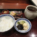 滋味 康月 - 漬物合わせたお食事一式