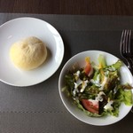 リストランテ カプリ - パンは手作りで別注文できます