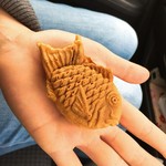 おやつのお店 ほくほく - 料理写真:ミニたいやき(60円)