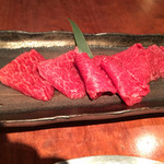 よろにく - トモサンカク・ツチノコ