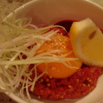 焼肉  炭聖 - ユッケ♪