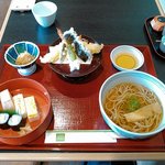 田ごと The CUBE店 - そばと天ぷらと簡単な寿司がついた「さつき」
