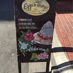 Eggs 'n Things - 店頭看板 手書きのパンケーキが素敵☆