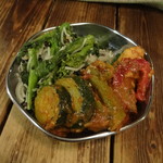 Kalpasi - チキンジャルフレジ 、菜の花のバミセリウプマ