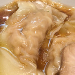 ラーメン屋 トイ・ボックス - ワンタン