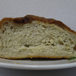 パネ・ポルチーニ - 塩フォカッチャの断面