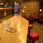 麺屋 武双 - カウンター席/テーブル席