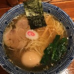 横濱 くじら軒 - 【らーめん味玉入 薄口醤油味…850円】♫2017/3
