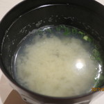 鮨 竜介 - しじみの味噌汁