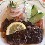 シキミグリル - ステーキのアップ