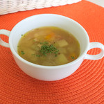 ビーチ食堂 Mr. BEACH - スープとドリンクは+200円+税で追加になります。お野菜ゴロゴロのスープ。癒やされます。