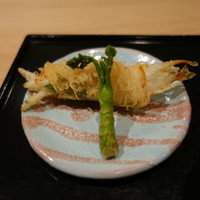 炭火割烹 いふき - 白魚カダイフ揚げ