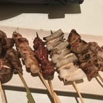 牡蠣料理ともつ鍋が旨い個室居酒屋 うみきん - umikin:焼き鳥の7点盛り