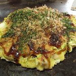 ぐうちょきぱあ - ソースと鰹・青のりで完成