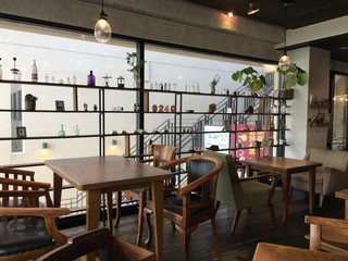 Cafe Jinta - 店内