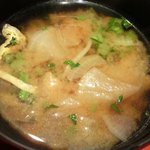 たき下 - 黒むつの柚香焼き 1260円 の味噌汁