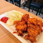 丸源ラーメン 大宮バイパス宮原店 - おいしい唐揚げ