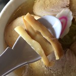 翔龍 - 柔らかめの食感のメンマ　味付けは控えめ