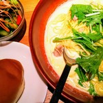 創作ダイニング りとむ - 鶏と水菜のクリームパスタ【今週のパスタランチ】／パン、サラダ付き
