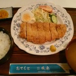 かざぐるま - とんかつ定食(税込み750円)
