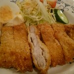 かざぐるま - とんかつ定食(税込み750円)