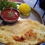 タンドールバル カマルプール - ダル豆マイルドと辛口マトンの2種