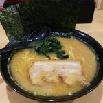 横浜家系らーめん春樹 - ラーメン並 硬め濃いめ多め。￥690