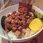 微風台南 TEARSⅡ - 魯肉飯+油豆腐　680円