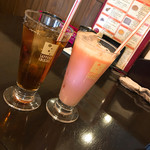 インド料理 INDIA - ランチのセットメニューにはドリンクがつきます。