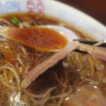 中華そば しば田 - 各種具を喰らう