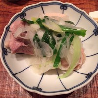 とり田 博多本店 - 水炊きの鶏肉たち