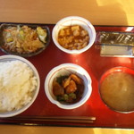 盛岡月が丘食堂 - 朝食セット（３５０円） 