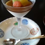 Akitaya 草庵 - 茶壷弁当・野立弁当（デザート：ココナッツプリンの黒蜜かけ）