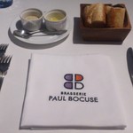 Brasserie PAUL BOCUSE - パン　オリーブオイル　リエット