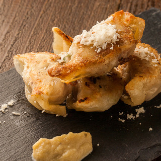 餃子とワイン 果皮と餡_1