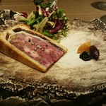 ラチュレ - 鹿熊豬のパイ包み