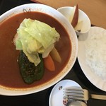 カレー工房ビートル - 最後の一杯です（配膳時はライスが左、カレーは右ですが、私は食べる時に逆にします）