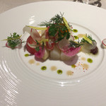 ロワゾー・パー・マツナガ - ホワイトアスパラとズワイガニ